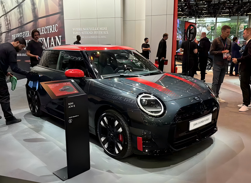 China-Made Electric Mini Cooper, Aceman JCW Set för lansering