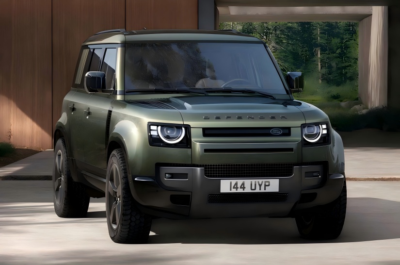 Justeringar av yttre detalj / utrustade med en 13,1-tums central kontrollskärm. Officiella bilder av den nya Land Rover -försvararen släppte.